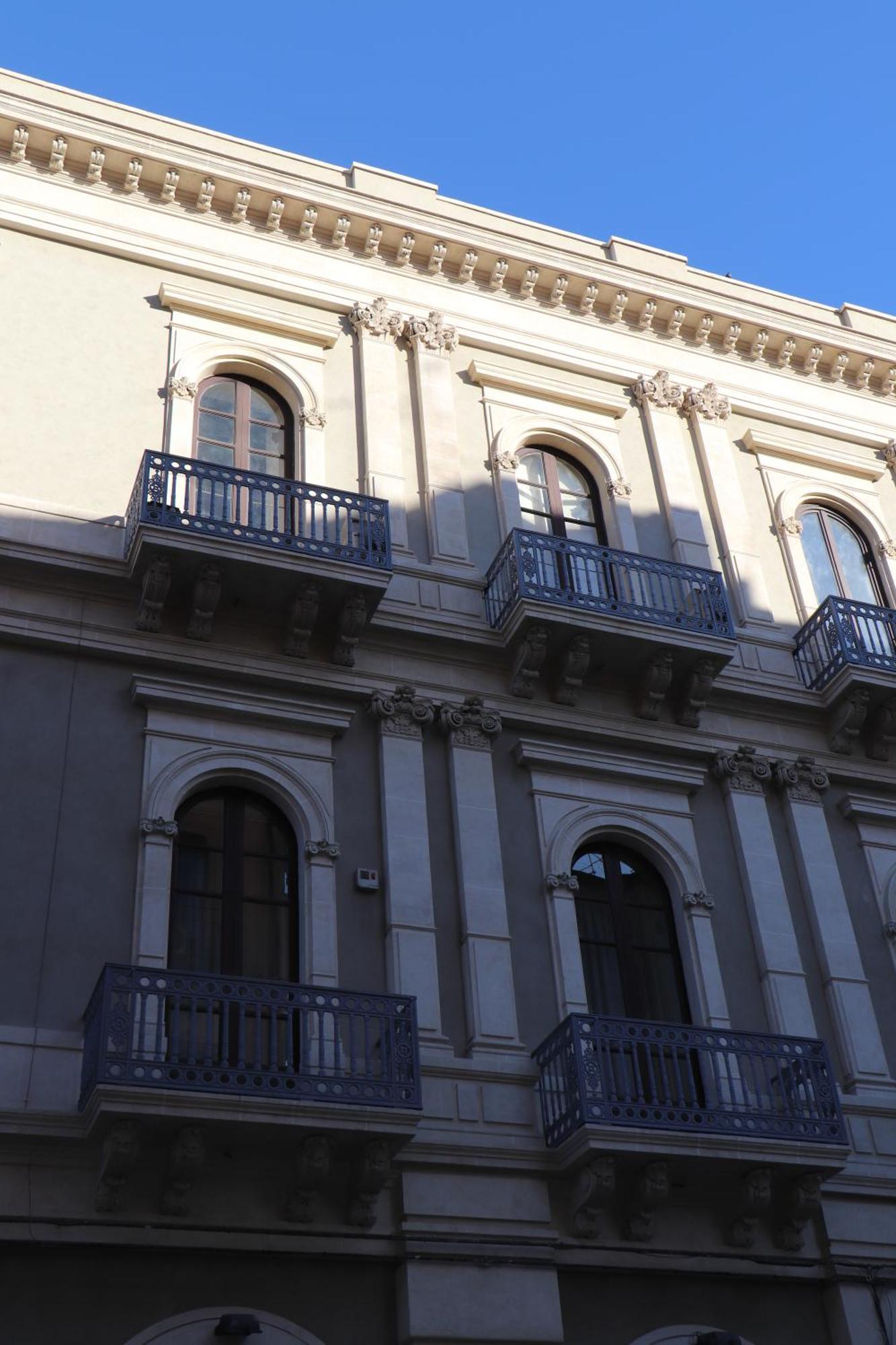 Domus Iole Appartamento Nel Centro Storico CTA Eksteriør billede